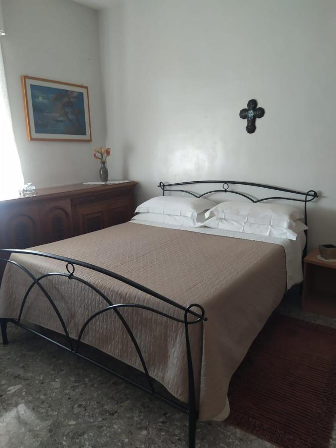 Bed and Breakfast Paky'S House Бари Экстерьер фото